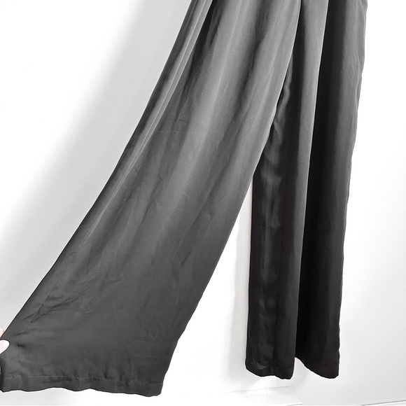 Babaton Aritzia Black Scala Jumpsuit sz Medium - Picture 11 of 16